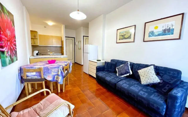 Nice Apartment With Shared Pool