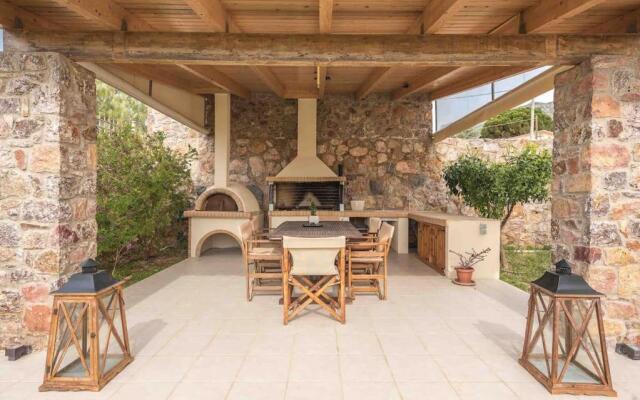 Anavissos 3bdr Seaview Beachhouse with Bbq