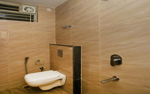 Capital O 35572 La Brook