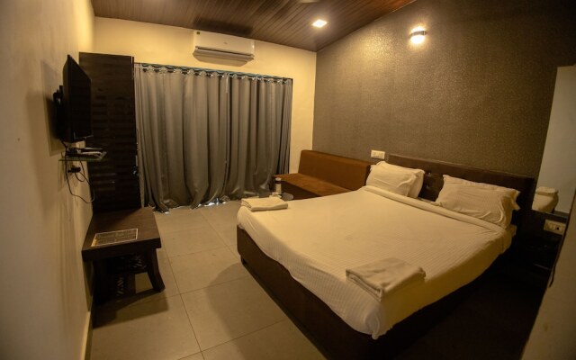 Canal Touch Resort