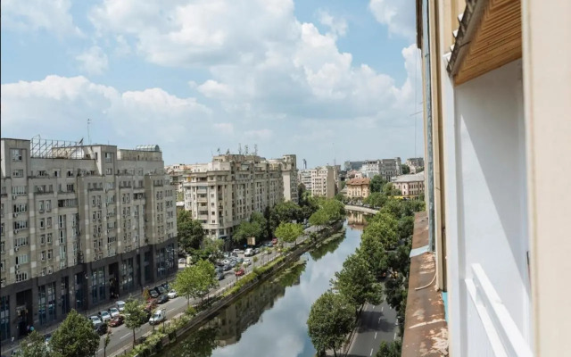 River View Studio