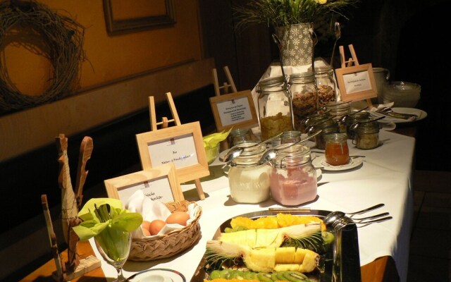 Gutshof Hotel Waldknechtshof