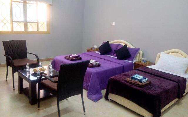 Hoota Guest House