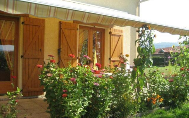 Gîte La Tuilière, 4 pièces, 6 personnes - FR-1-496-93