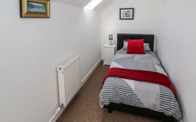 3 Oaks Lodge