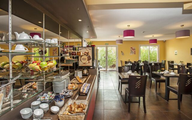 Brit Hotel Confort Montauban