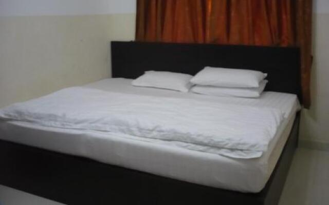 Al Basateen Hotel Apartment