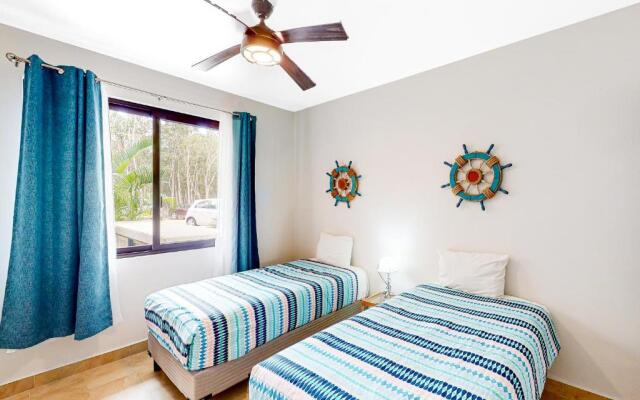 Ship Rudder G104 @ Lagunas