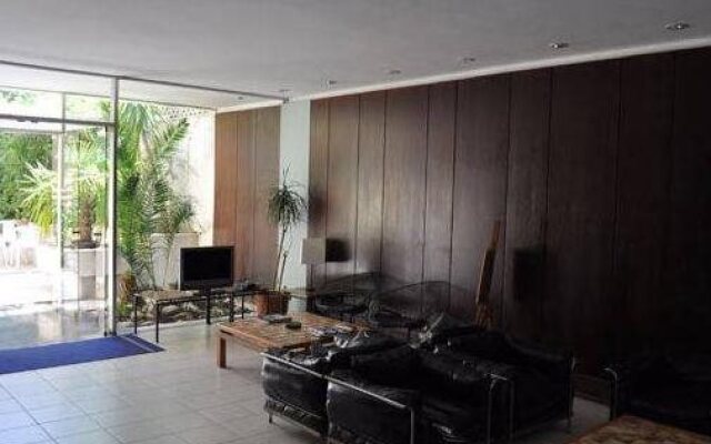 Miami Hotel