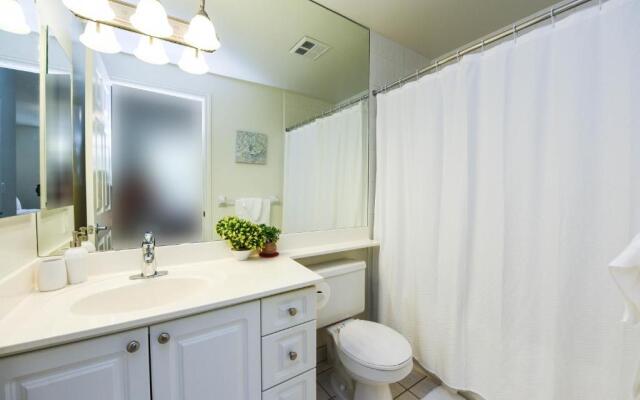 Amazing 2BR & 2BTH - Near Square One Mall