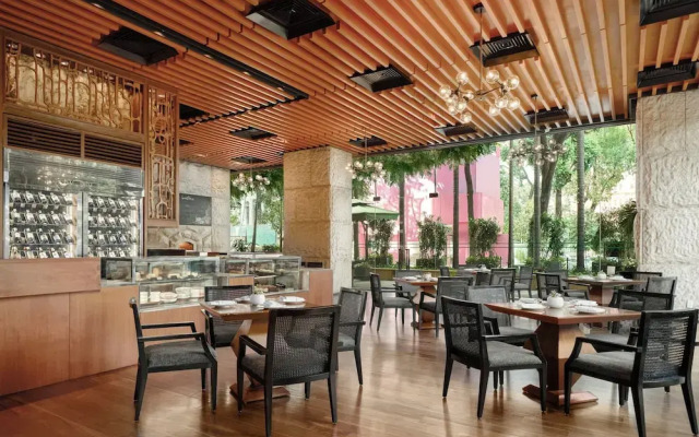 JW Marriott Hotel & Suites Saigon, The Apartments