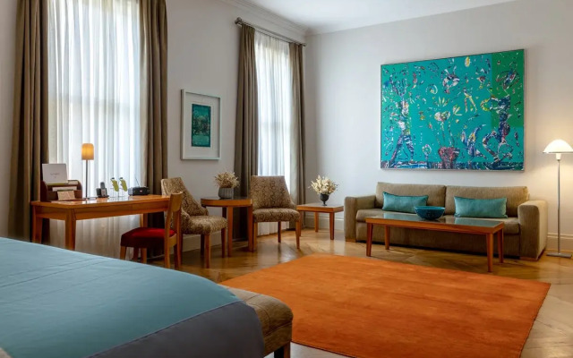 Tomtom Suites - Special Class