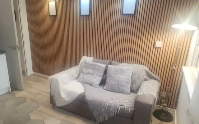 L2 Luxury Apartment