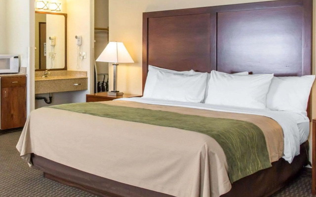 Quality Inn & Suites Vail Valley