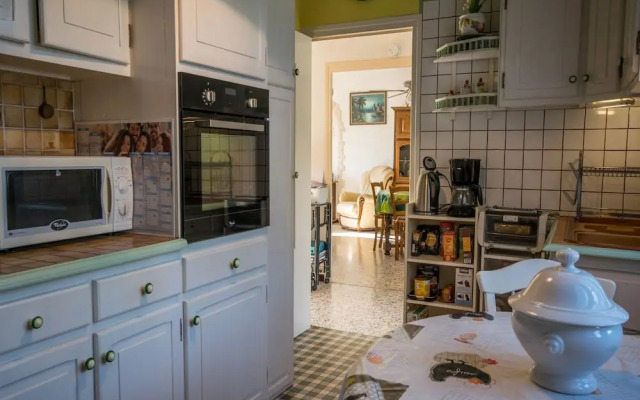 Cozy Holiday Home in Montayral With Swimming Pool
