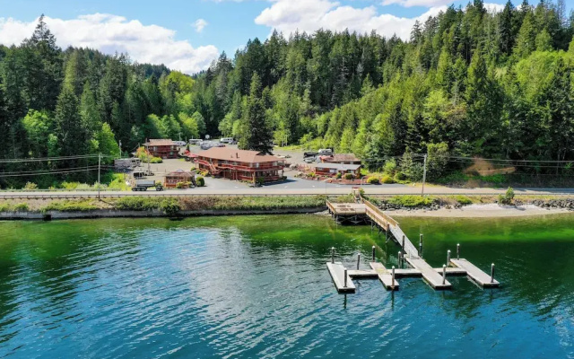 The Glen Resort