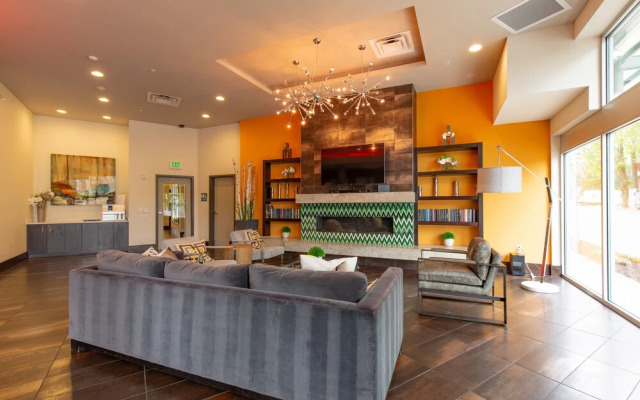 Modern Apartments in Capitol Hill