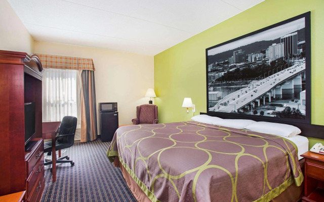 Super 8 By Wyndham Chattanooga/Hamilton Place