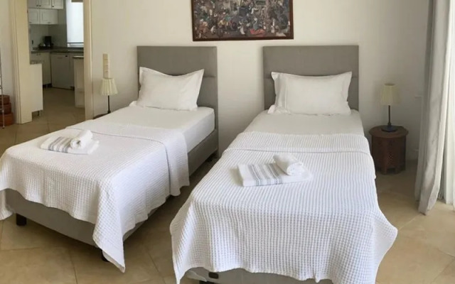 Mesudiye Villa White Apart