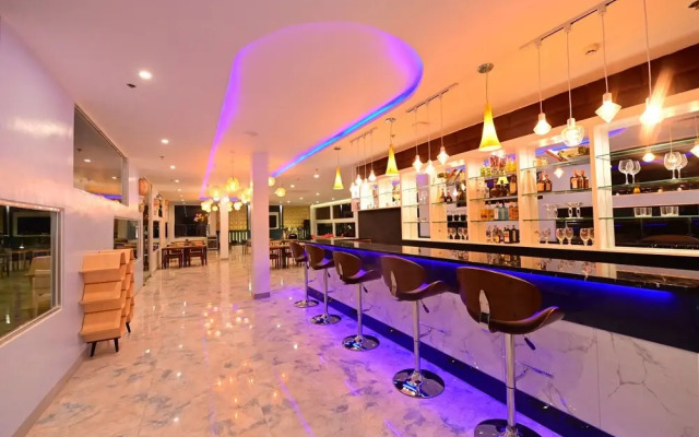 T Shine Resort and Spa