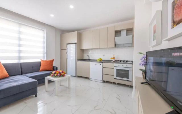 Echinus Lara Hotel