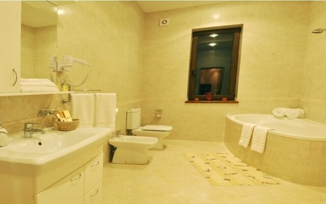 Diplomat Club Hotel