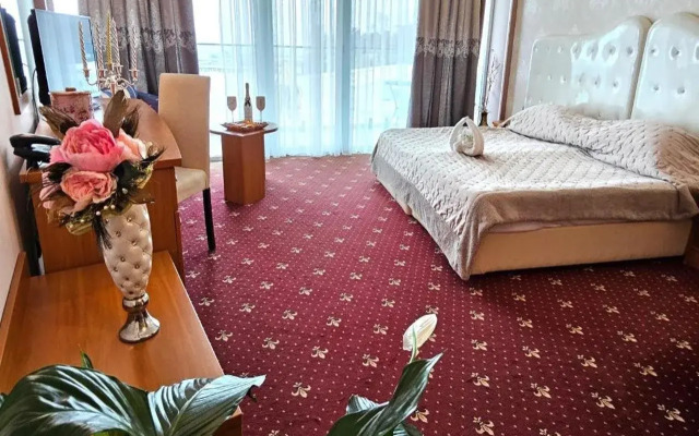Sirius Beach Hotel & SPA