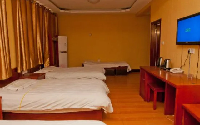 Guanxian Shuangying North Ring Express Hotel