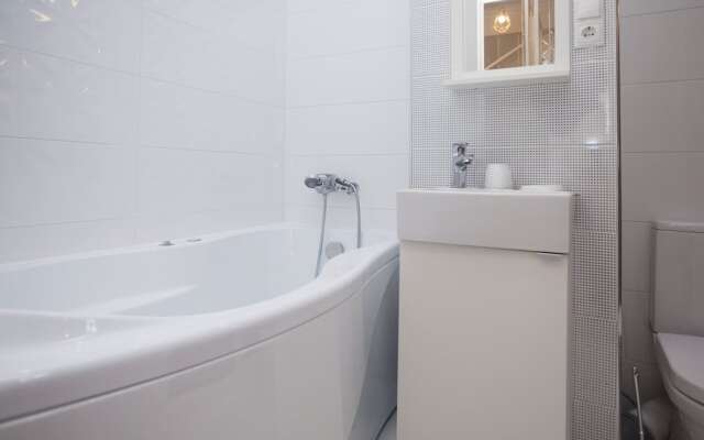 Kvart Apartment Dobryninskaya with sauna