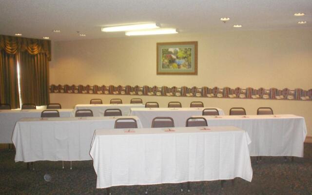 Country Inn & Suites by Radisson, Hiram, GA