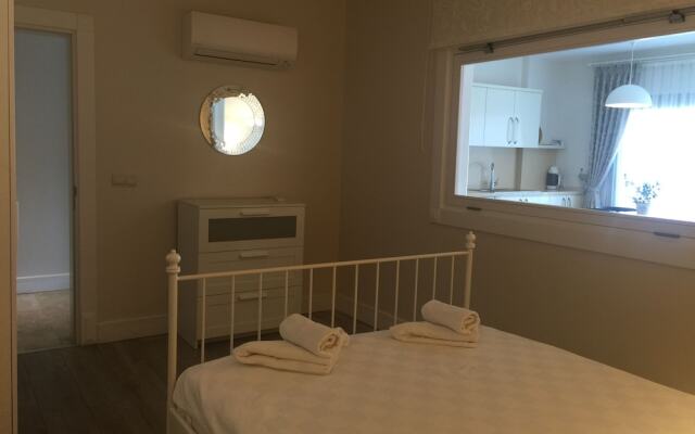 Azure Vista Residence and Suite Hotel