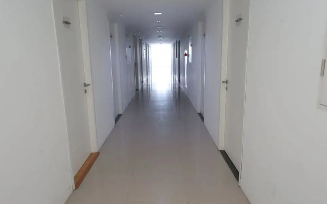 Collection O 93700 Aurora Rooms @ Urbantown Serpong