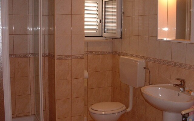 Jadro - 20 m From sea - A4