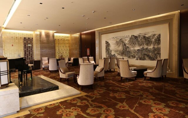QueenSir International Hotel