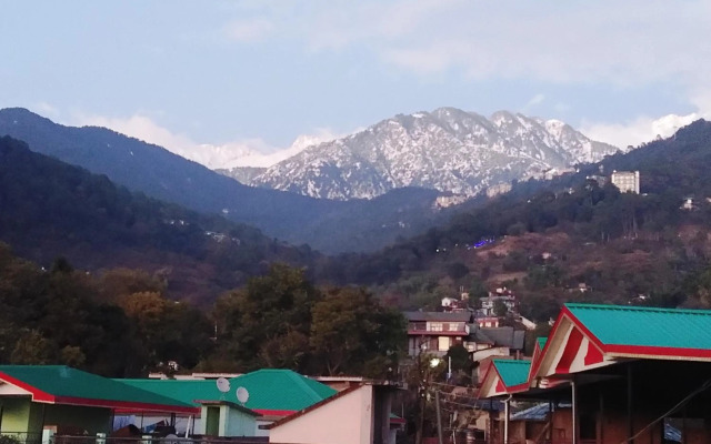 OYO 10820 Hotel Nature's View