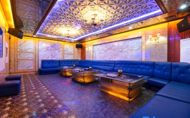 Friendly Hotel (Shaoguan Nanhua Temple)