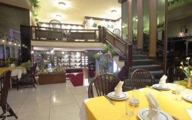 Royal Garden Hotel