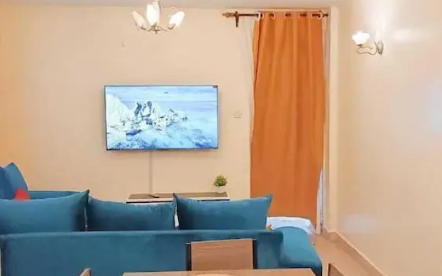 Lux Suites MacDade Apartments