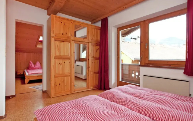 Beautiful Apartment in Fugen / Zillertal