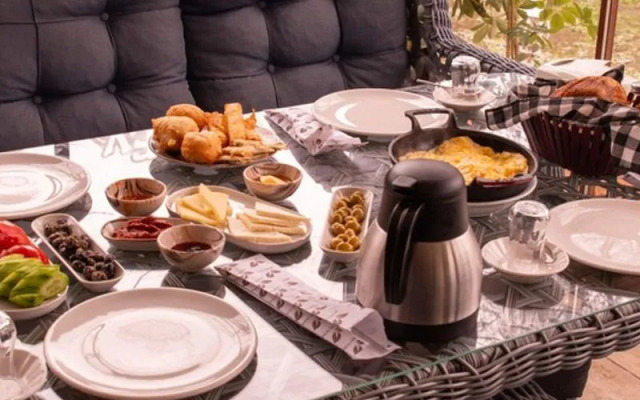 Beyaz Ev Butik Otel Masukiye