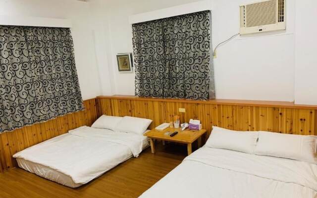 Hualien J Guesthouse