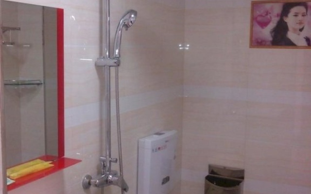 Zhu Xian Hotel – Bathroom – Shangrao