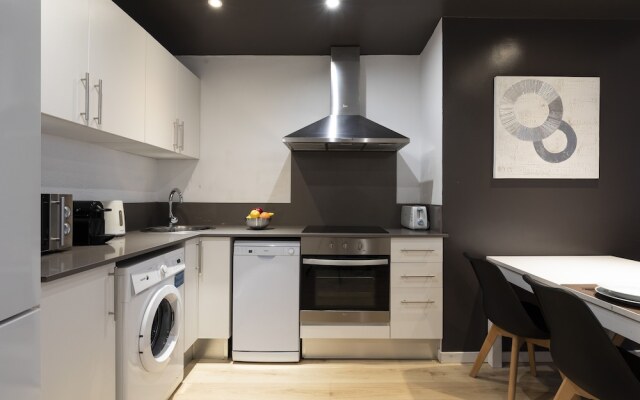 AB Eixample Rosselló Apartment