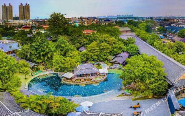 Jiuquwan Hot Spring Holiday Resort