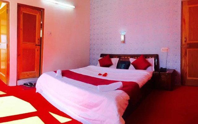 Hotel Alpine