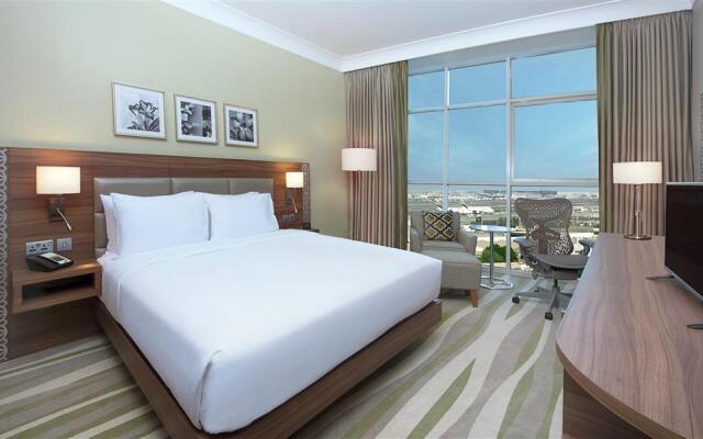 Hilton Garden Inn Dubai Al Muraqabat