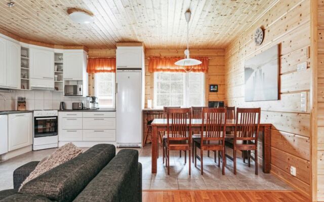 Holiday Home Aapeli iso