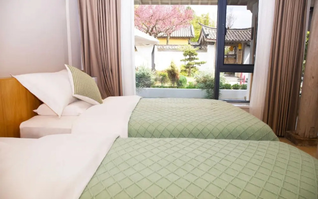 Jinghua Inn