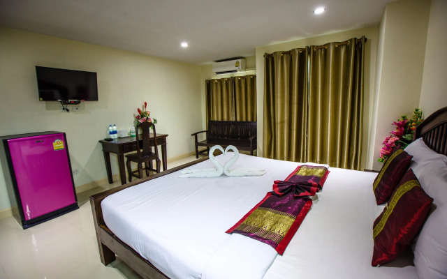 Maharaj Grand
