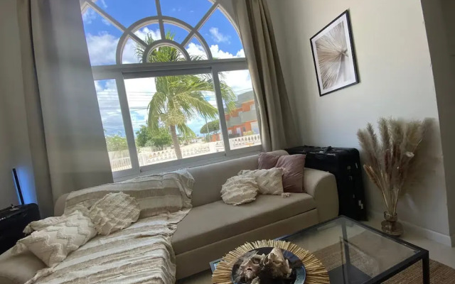 Palm Beach Vacaysuites - Palm Suite 100m2